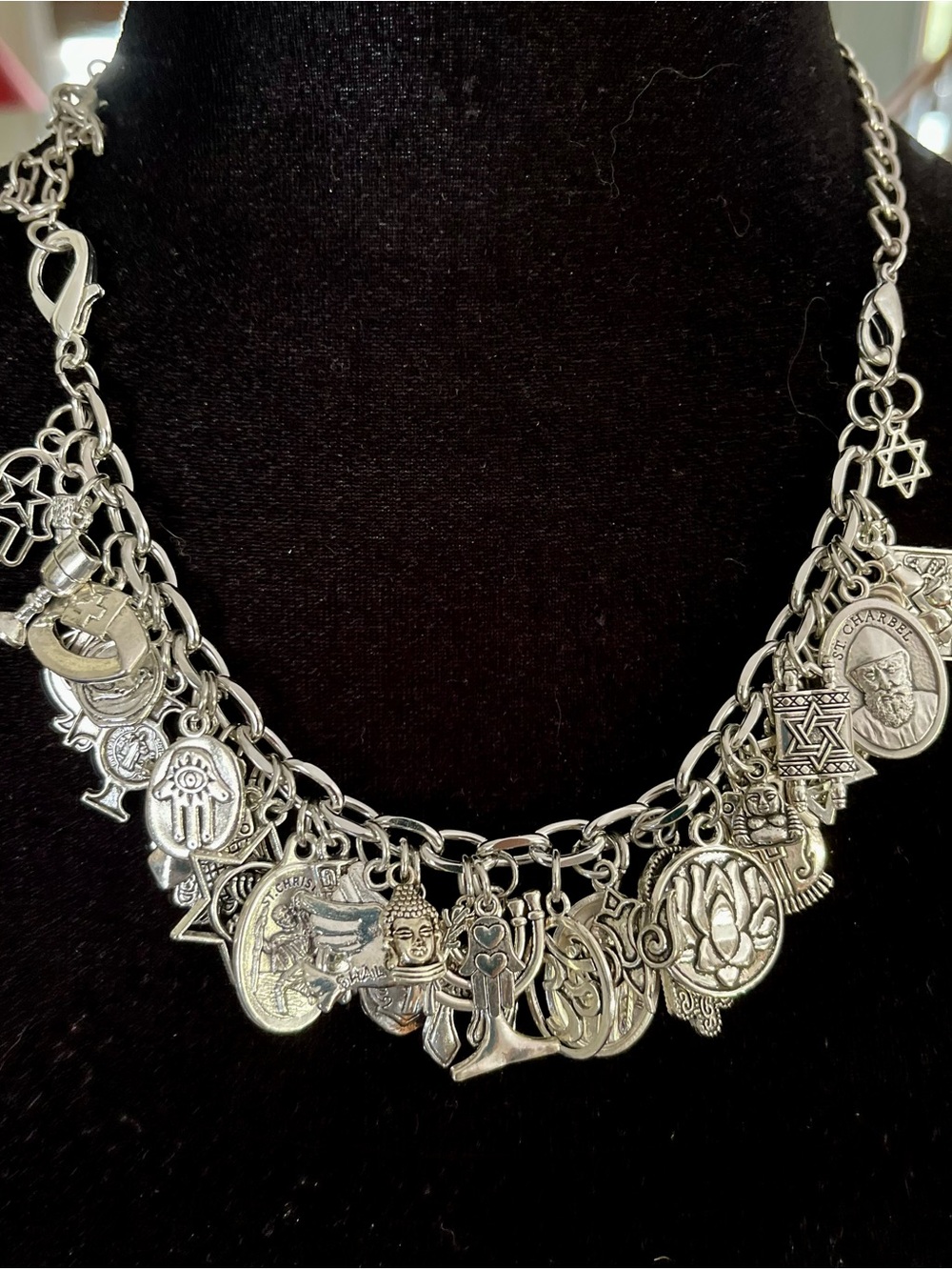 Charm Bracelet Judeo Christian Armor of God Charm Bracelet - Picture 8 of 10